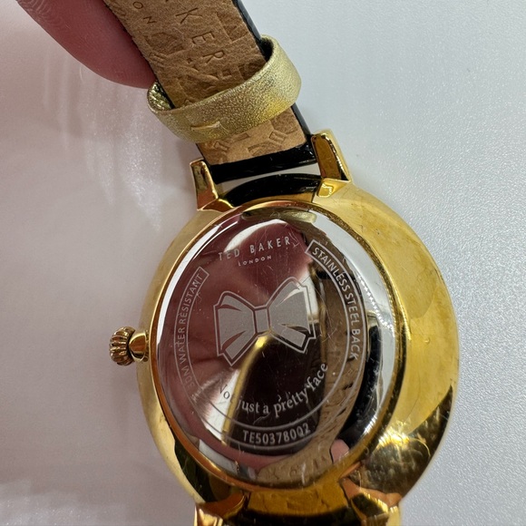 Ted baker bow watch🎀 - Picture 7 of 10